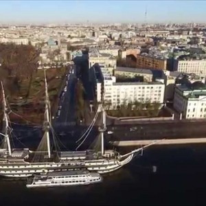 Over the river Neva. - YouTube