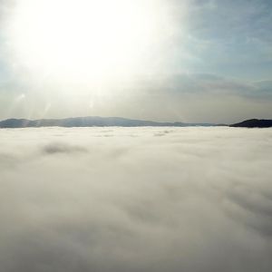2017.08.21 Morning fogs over landscape